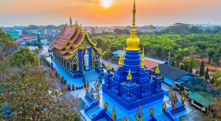 blauwe tempel chiang rai tour vanaf chiang mai
