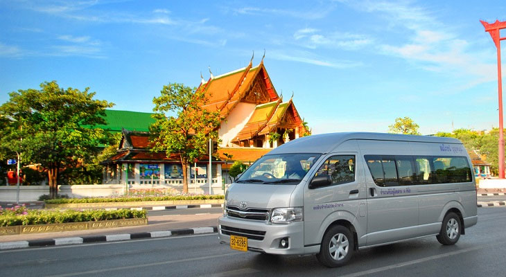 vervoer minibus bangkok khao yai tour
